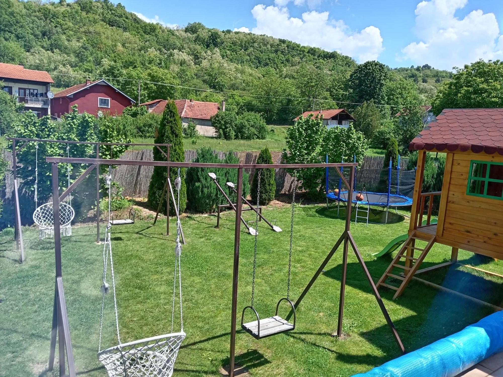 Vila Viktori Pirot Exterior foto